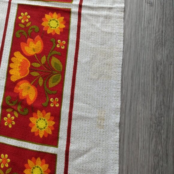 Vintage Scandinavian Tablecloth Tulip Flowers Sunflowers Burgundy Orange Rayon - Picture 3 of 12